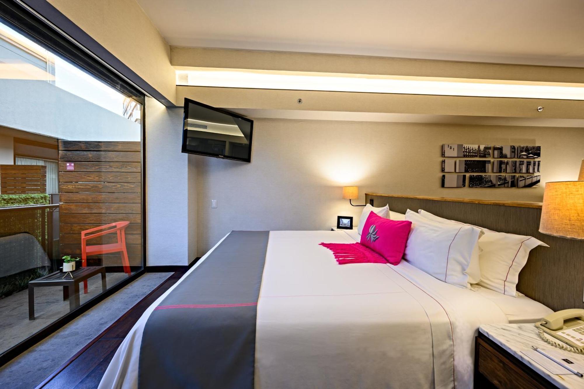 Las Suites Campos Eliseos Mexico City Exteriör bild