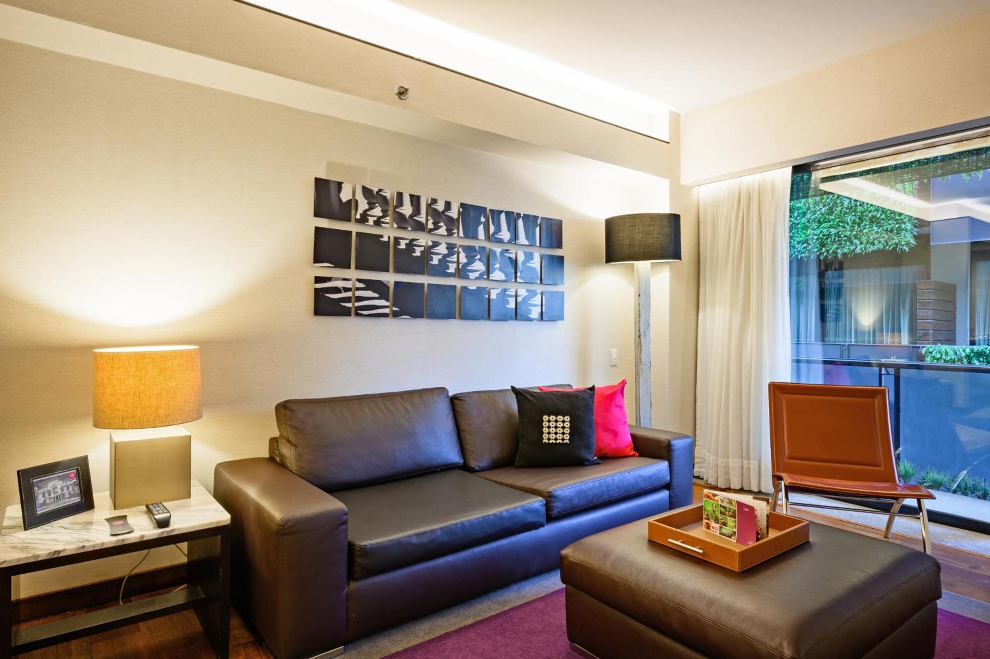 Las Suites Campos Eliseos Mexico City Exteriör bild
