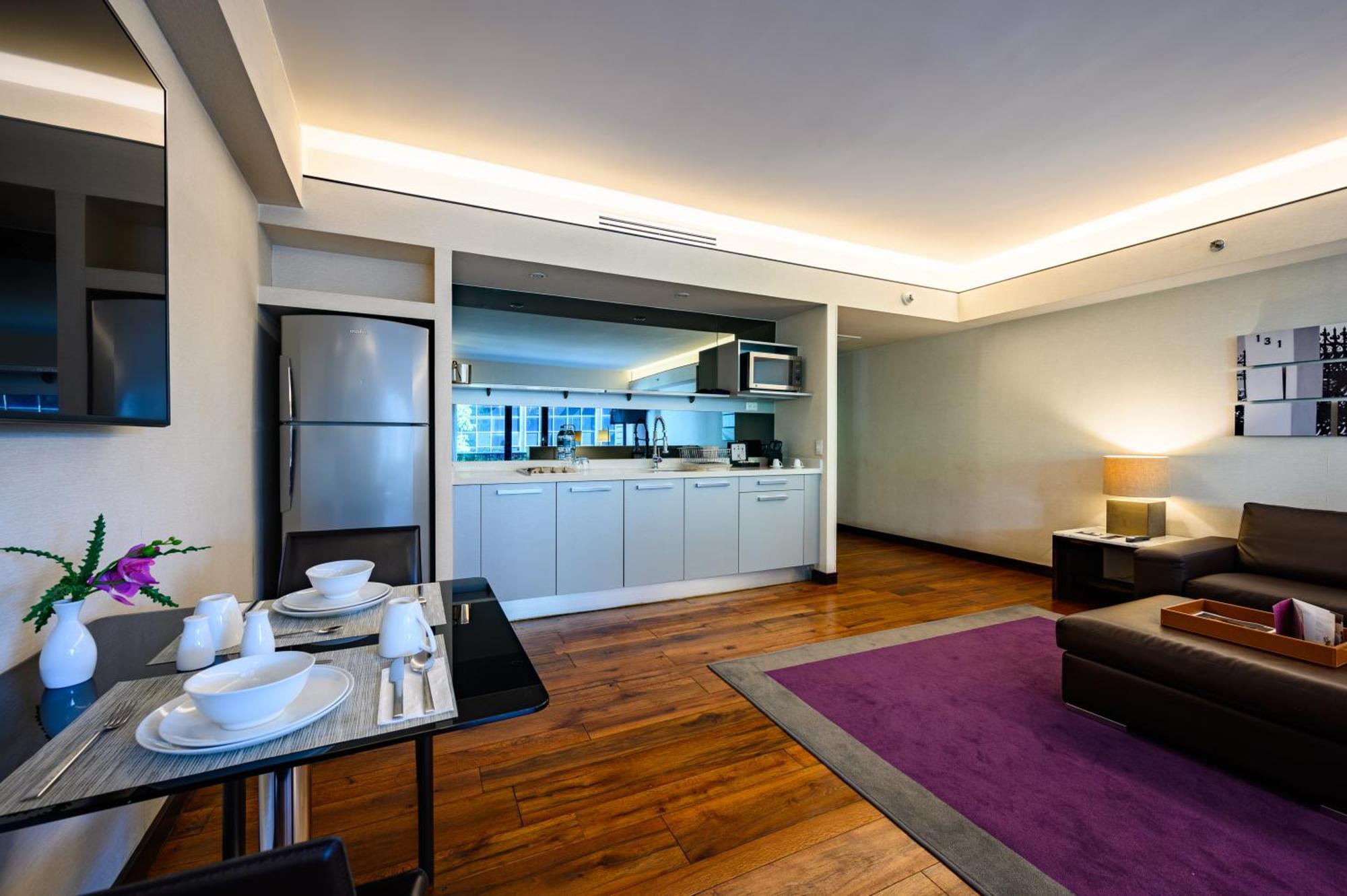 Las Suites Campos Eliseos Mexico City Exteriör bild