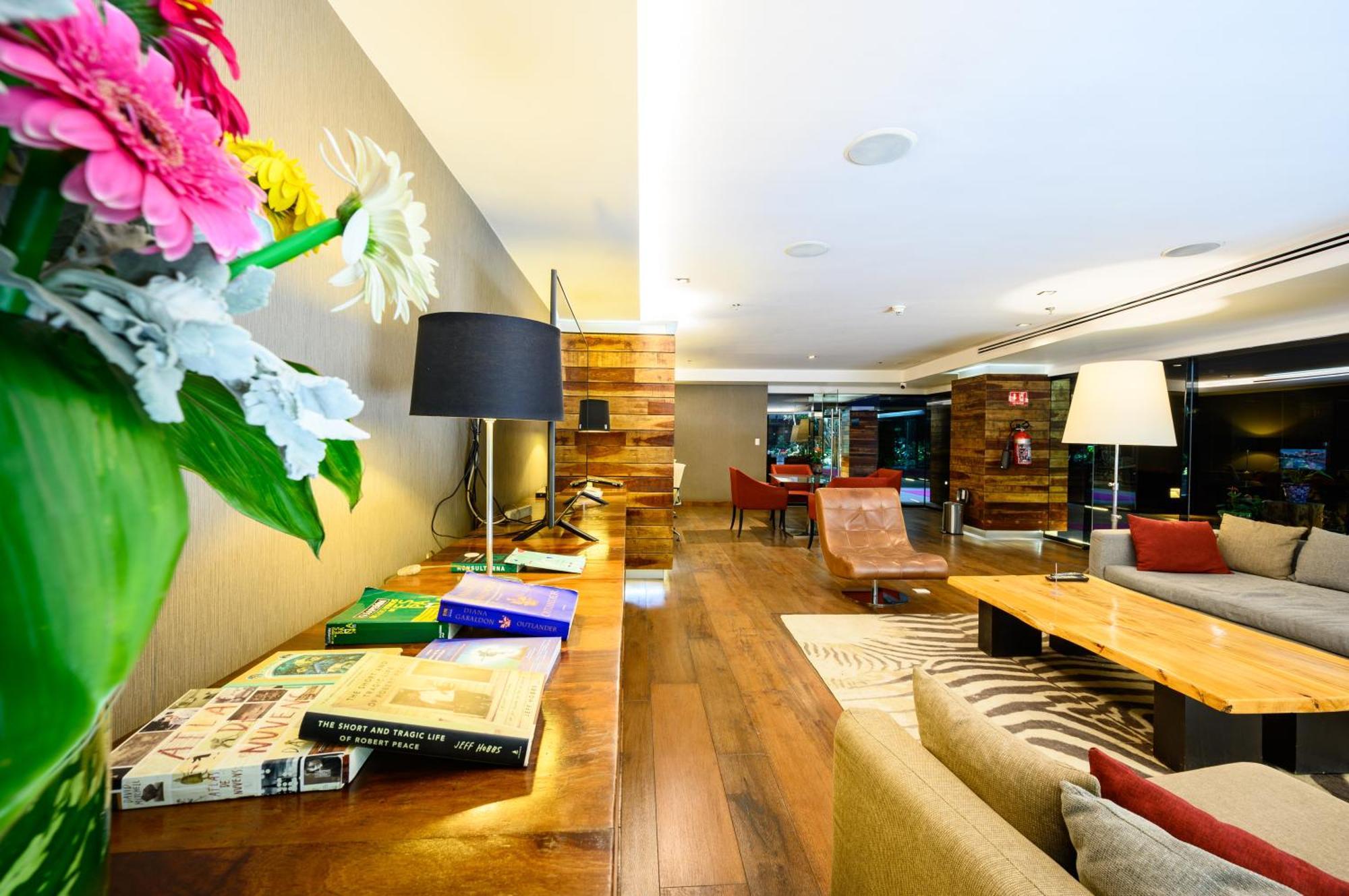 Las Suites Campos Eliseos Mexico City Exteriör bild