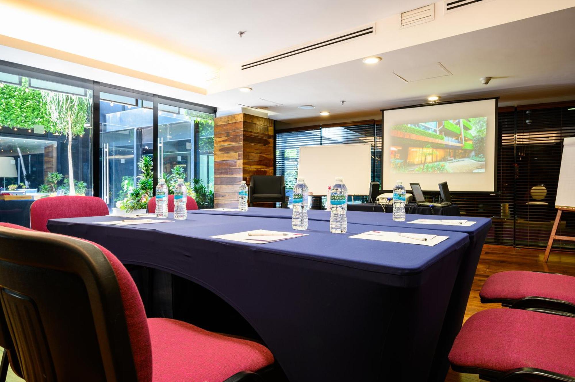 Las Suites Campos Eliseos Mexico City Exteriör bild